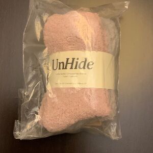 UnHide Softie Socks 2 pack Fits Sizes 6-9 NEW